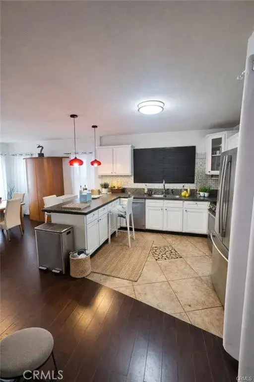 800 N Hobart, Los Angeles, CA 90029 - #3