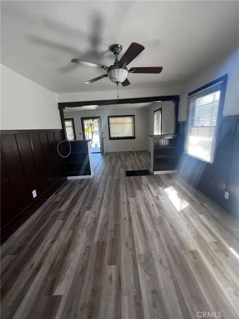 157-153-155 S Laurel Street, San Buenaventura Ventura, CA 93001 - #3