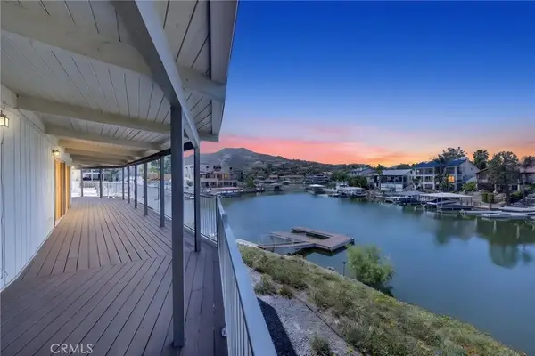 30199 Windward Drive, Canyon Lake, CA 92587