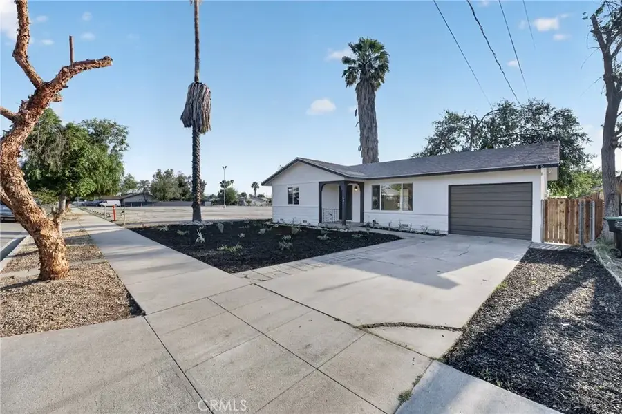 531 S Thompson Street, Hemet, CA 92543 - #3