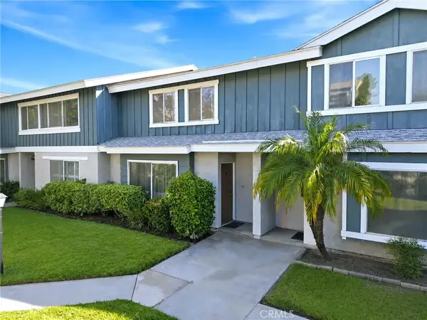 8901 Serapis #8, Downey, CA 90240