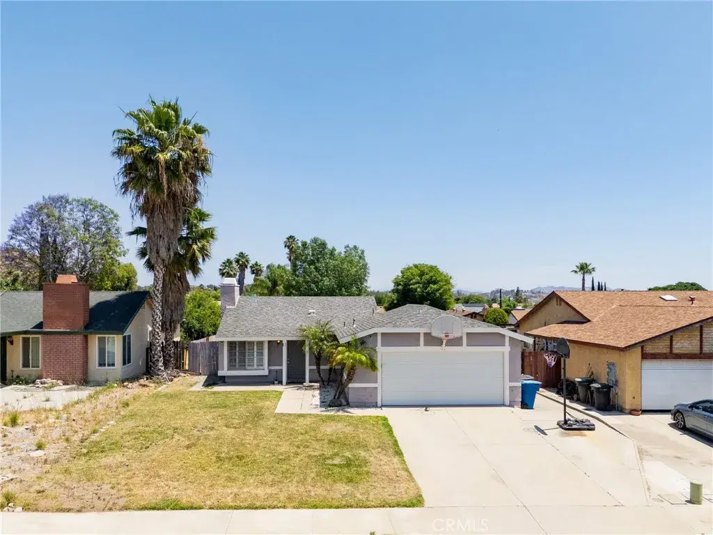 142 N Massachusetts, Lake Elsinore, CA 92530 - #1