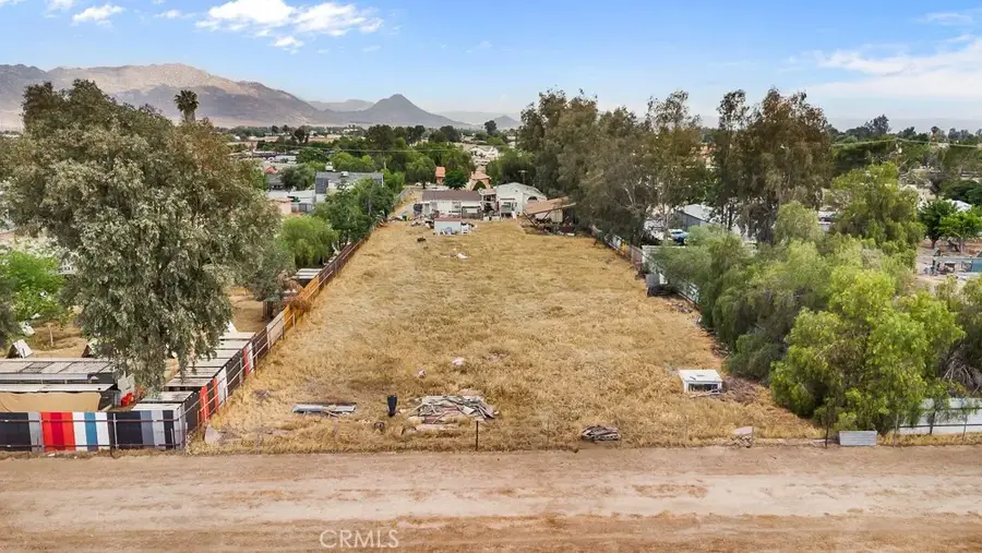 30811 11th, Nuevo, CA 92567 - #3