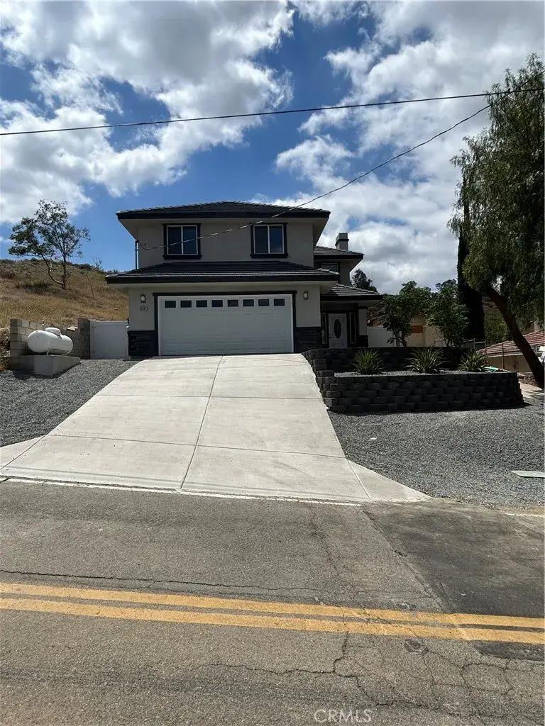 30492 Illinois Street, Lake Elsinore, CA 92530 - #2