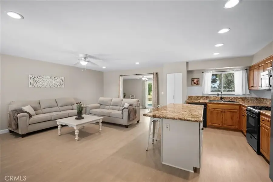 26750 Oakmont Dr, Menifee, CA 92586 - #3