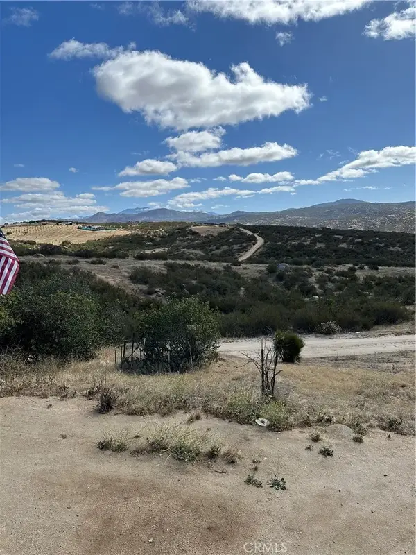 43043 Ardia Road, Hemet, CA 92544