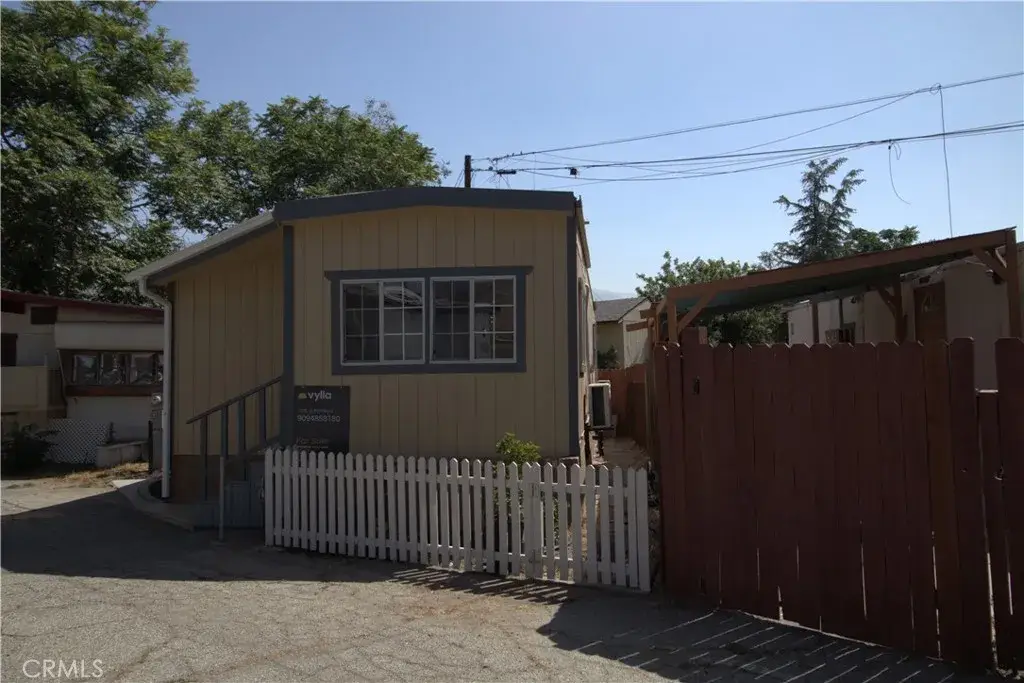 4015 Mountain Dr #29, San Bernardino, CA 92407 - #1