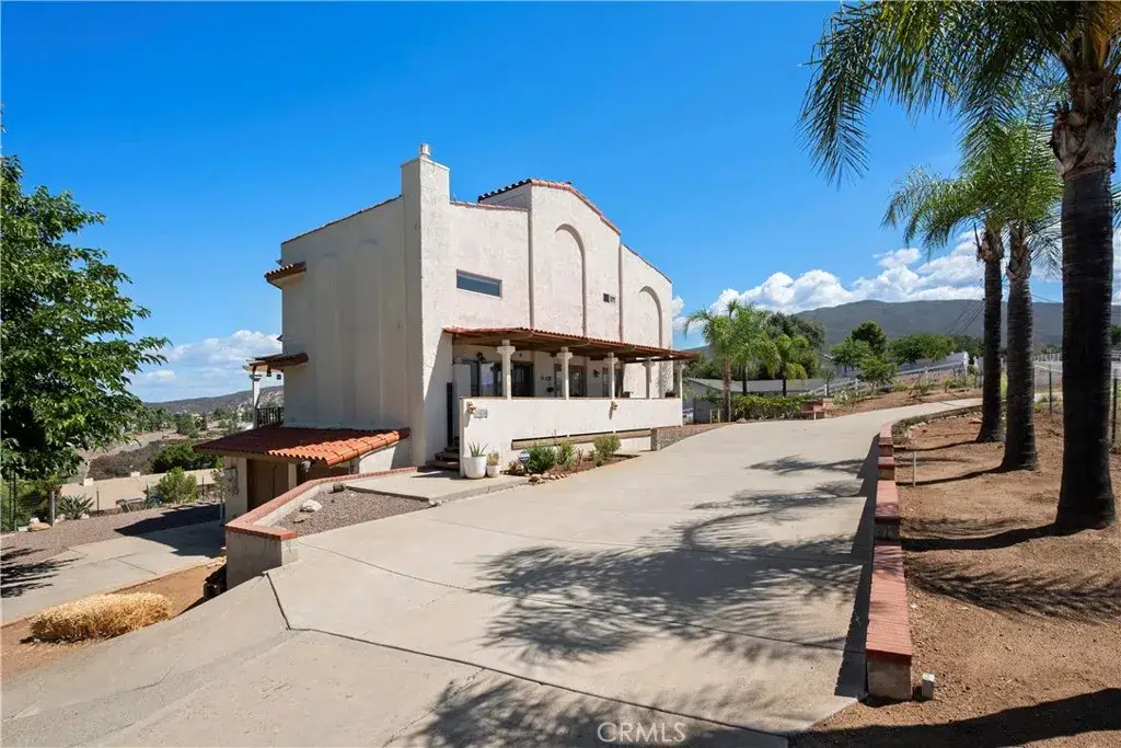 2638 W Victoria Drive, Alpine, CA 91901 - #1