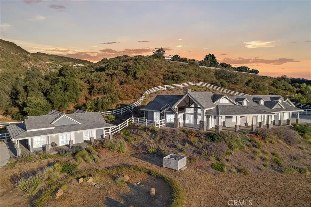 37492 Calle De Lobo, Murrieta, CA 92562 - #1
