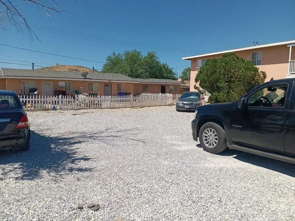 20365 Broken Bow, Apple Valley, CA 92307 - #1