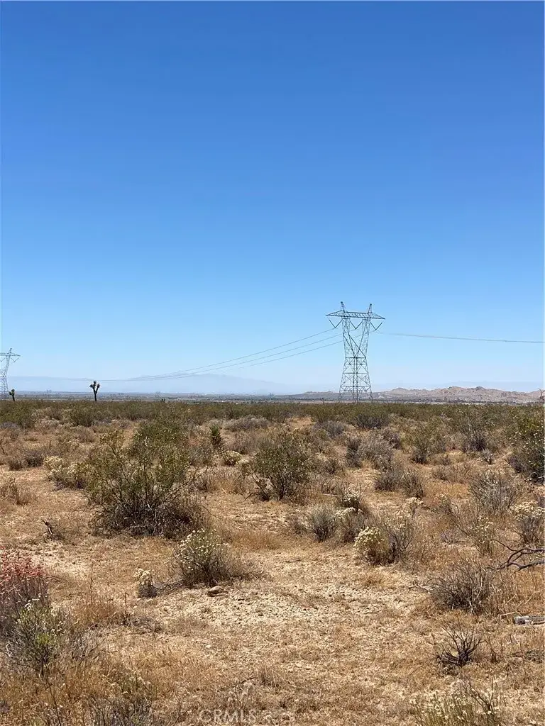 0 195th, Lake Los Angeles, CA 93591 - #1