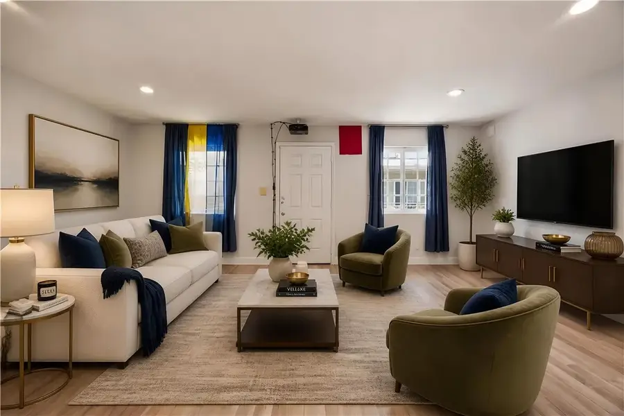 2217 Burroughs Street #5, San Diego, CA 92111 - #3