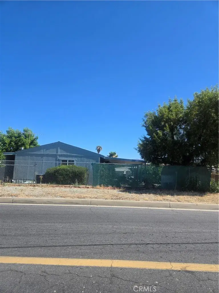 25492 Browca, Hemet, CA 92544 - #2