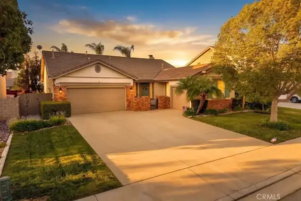 28712 Lantern Park Lane, Menifee, CA 92584