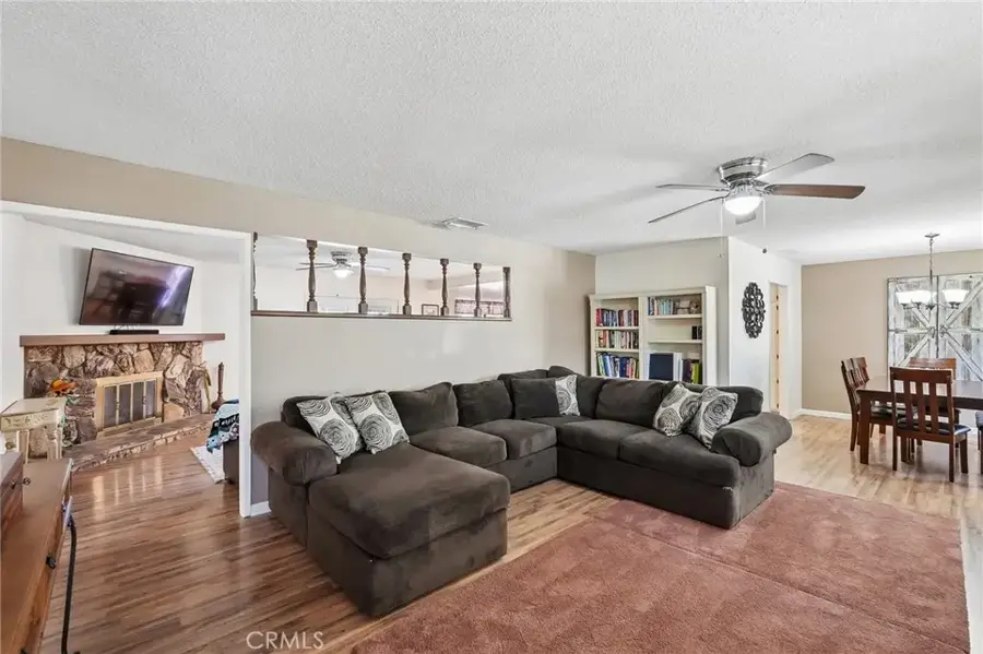 41336 Thornton Avenue, Hemet, CA 92544 - #2
