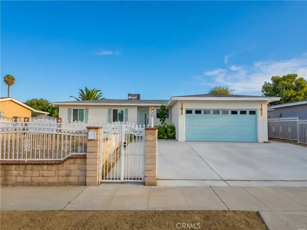 3665 Ross Street, Riverside, CA 92503 - #1