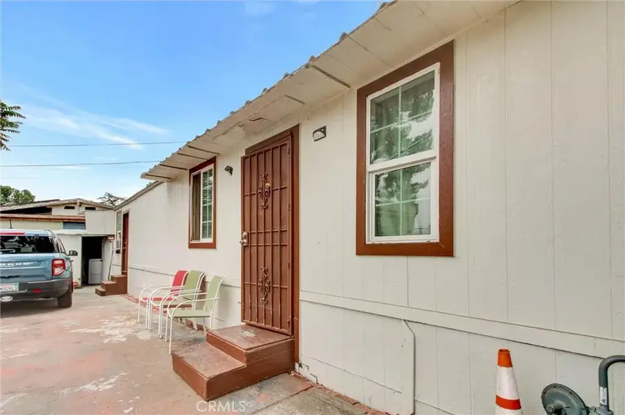 4015 Mountain Dr Spc 2 #2, San Bernardino, CA 92407 - #3