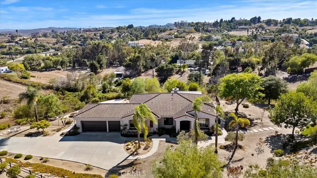 3927 Limber Pine, Fallbrook, CA 92028 - #1