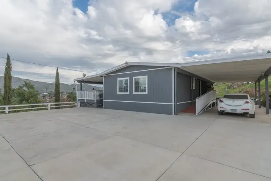 26460 Dale, Hemet, CA 92545 - #2