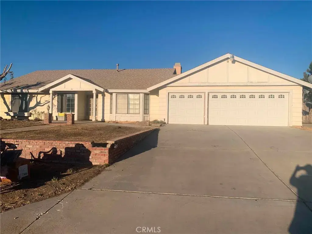 11345 Hollyvale Avenue, Victorville, CA 92392 - #1