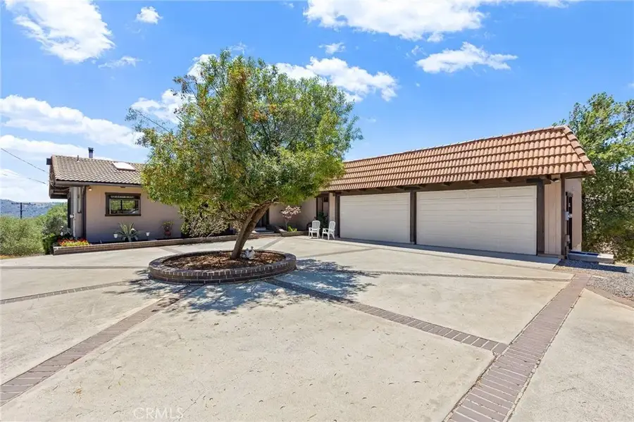 750 Stewart Canyon, Fallbrook, CA 92028 - #3