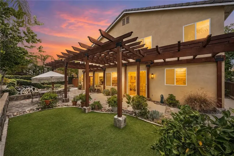 26352 Palm Tree, Murrieta, CA 92563 - #2