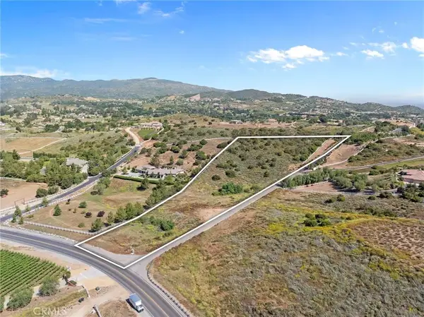 1 Avenida La Cresta, Murrieta, CA 92563