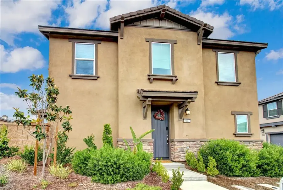 2497 Gunner Ridge, Rialto, CA 92377 - #2