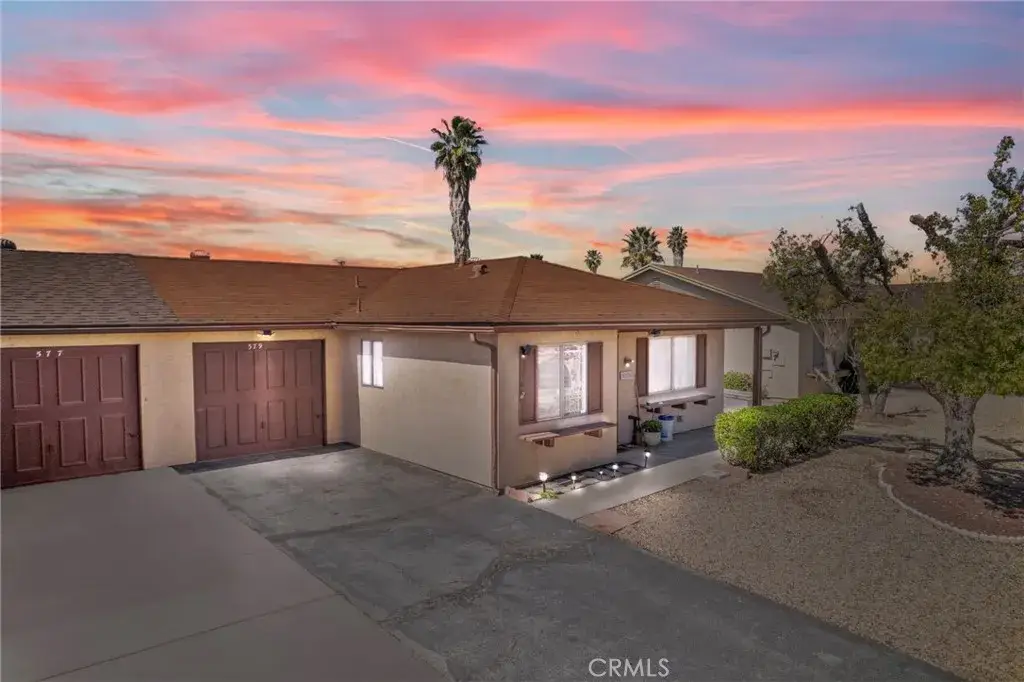 579 Corona, Hemet, CA 92545 - #1