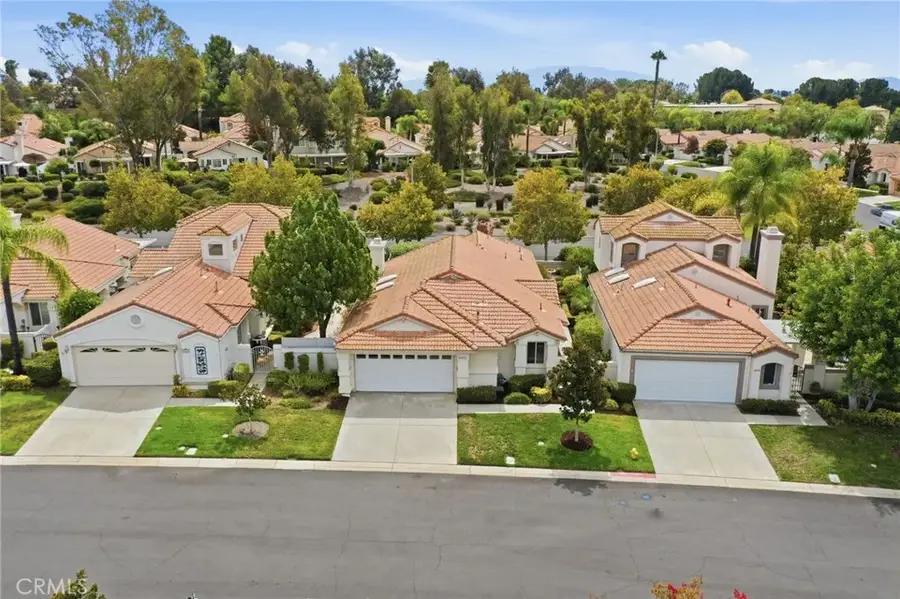 40492 Via Amapola, Murrieta, CA 92562 - #2