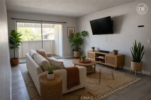 26200 Redlands Blvd. #18, Redlands, CA 92373