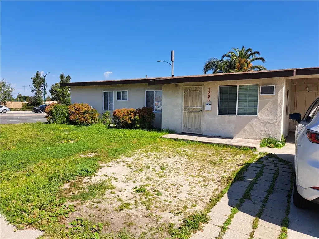 1206 S Palm, Anaheim, CA 92805 - #1