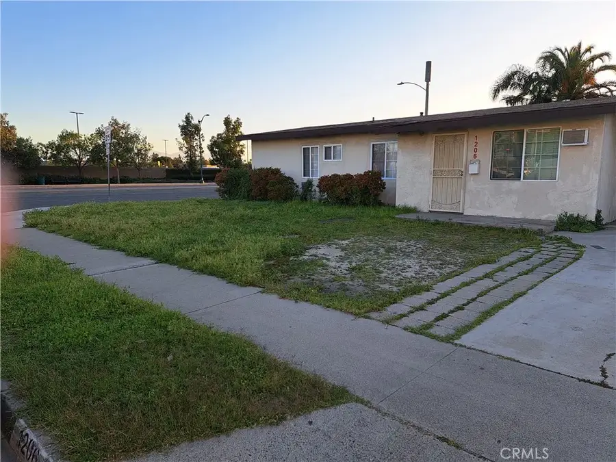 1206 S Palm, Anaheim, CA 92805 - #2