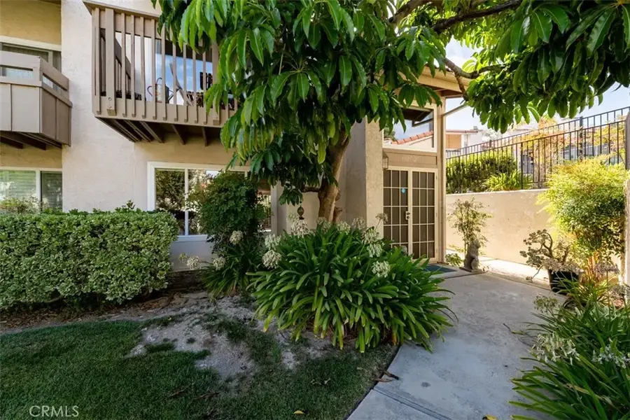 6827 Caminito Mundo #27, San Diego, CA 92119 - #2