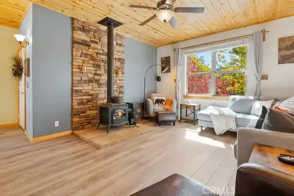 40272 Mahanoy Lane, Big Bear Lake, CA 92315