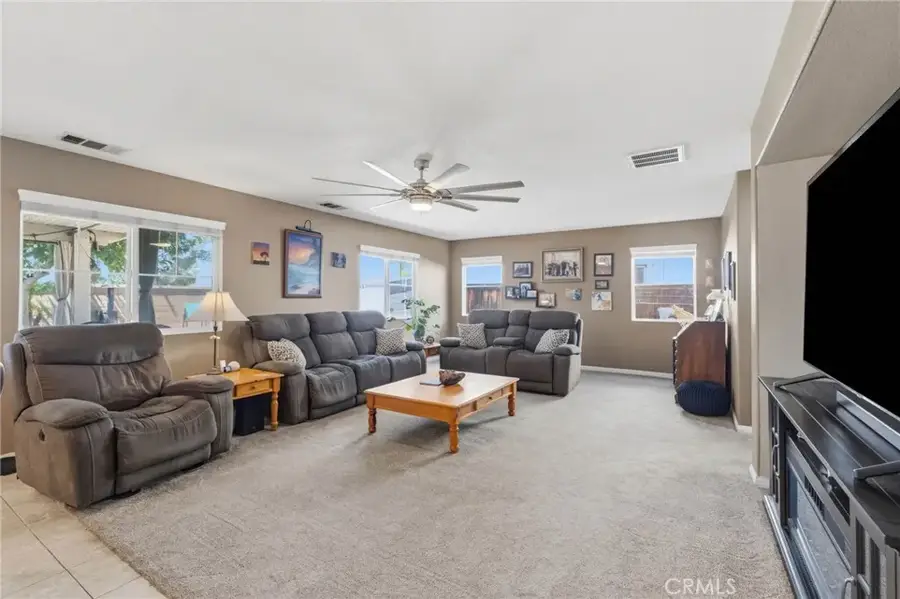 45015 Bronze Star, Lake Elsinore, CA 92532 - #3