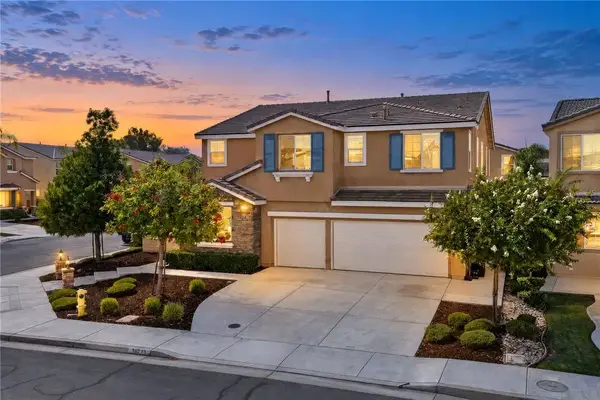 30249 Goldenrain Drive, Menifee, CA 92584