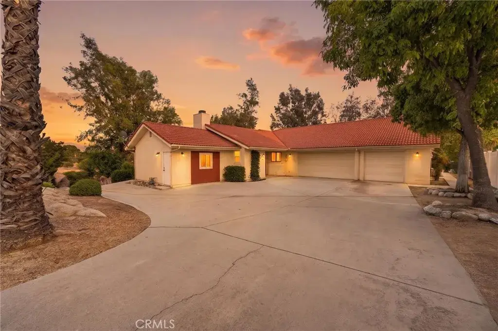 27435 Columbia Street, Hemet, CA 92544 - #1
