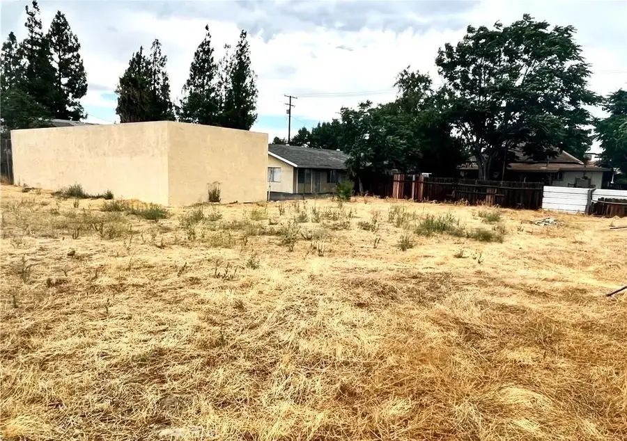 147 N Alessandro, Hemet, CA 92543 - #3