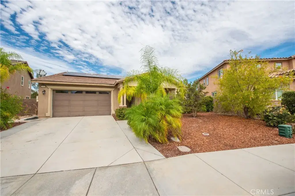 29306 Royal Aberdeen, Lake Elsinore, CA 92530 - #1