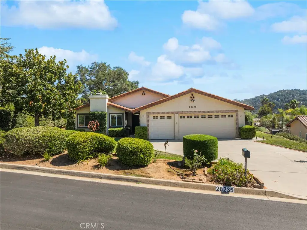 28235 Stonington, Escondido, CA 92026 - #1