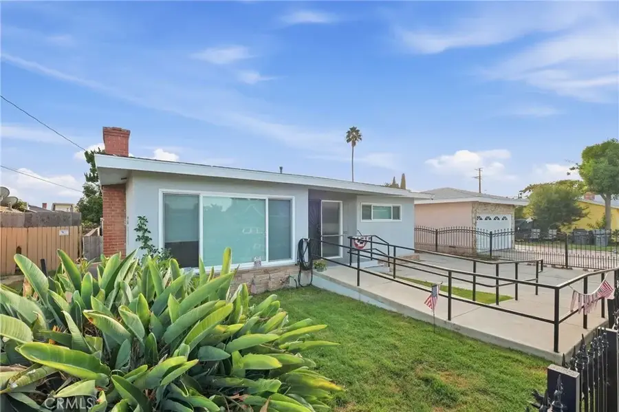 4170 Lavinia, Lynwood, CA 90262 - #2