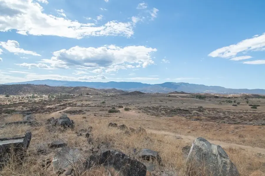 42122 Powerline, Hemet, CA 92543 - #2