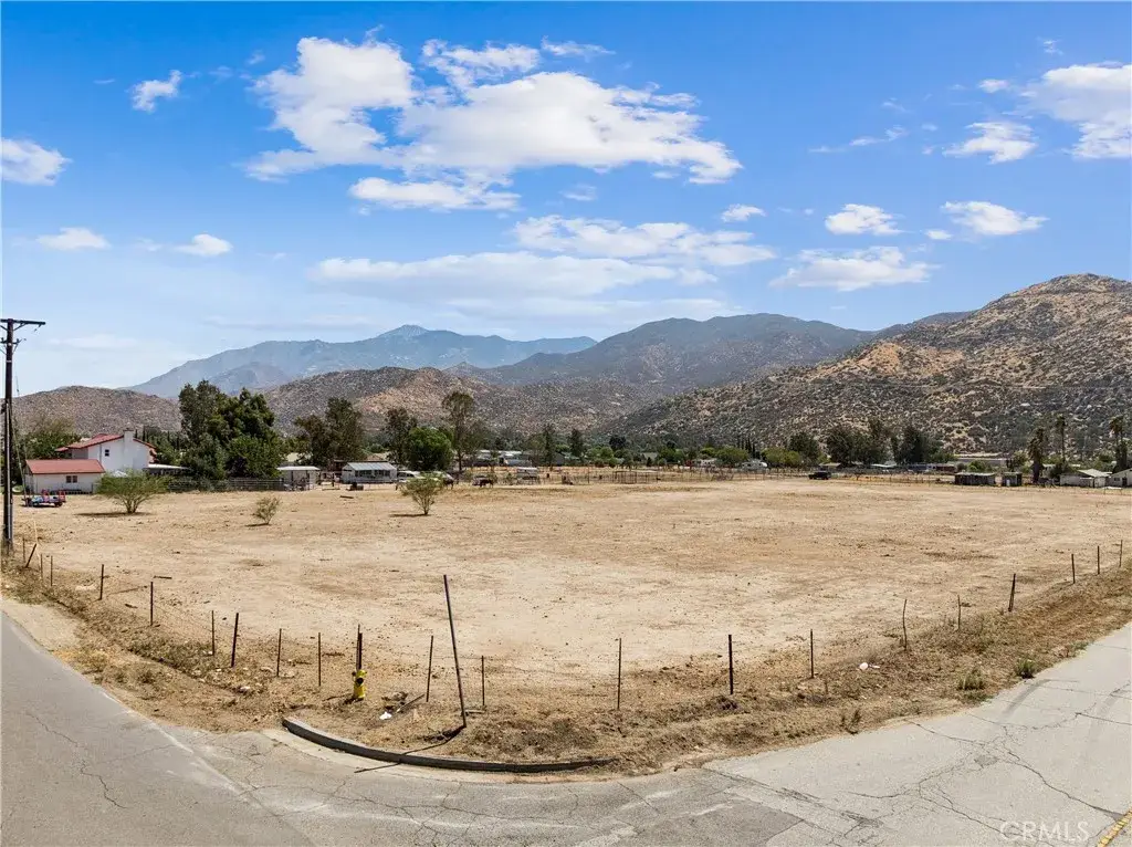 800 Charles, Banning, CA 92220 - #1