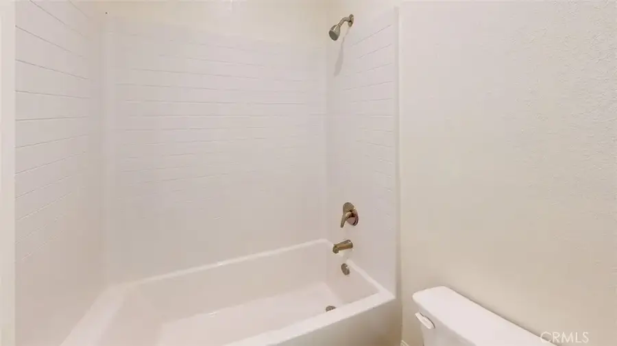 885 Bougainvillea Court, Brawley, CA 92227 - #3