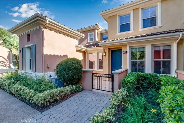 198 Guinevere, Irvine, CA 92620