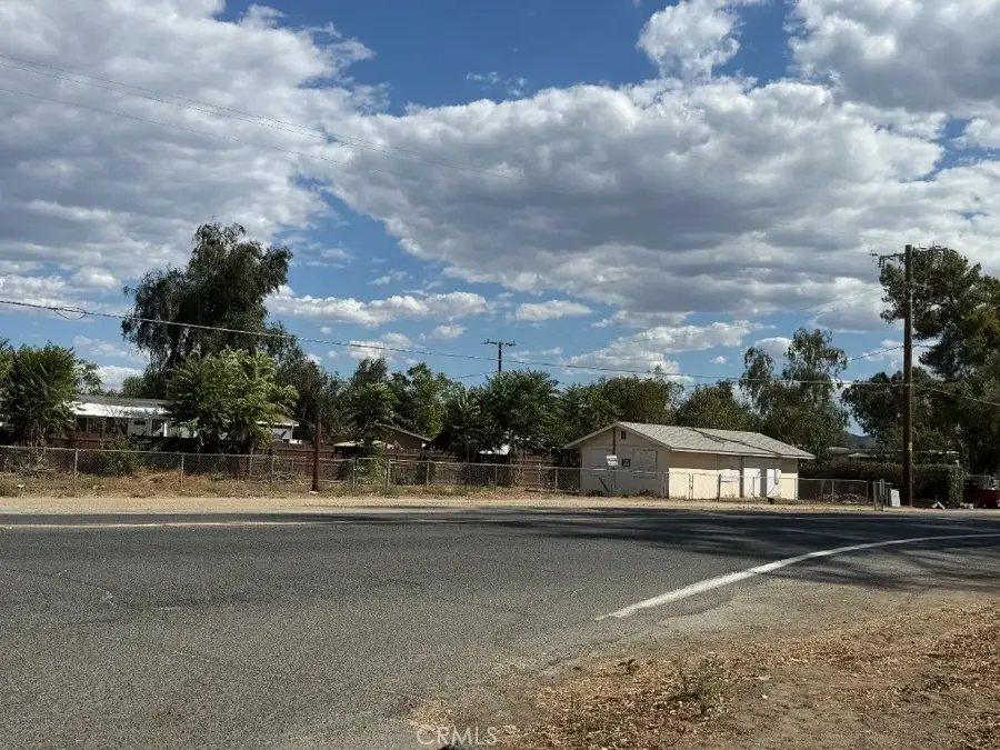 33009 Gough, Winchester, CA 92596 - #2