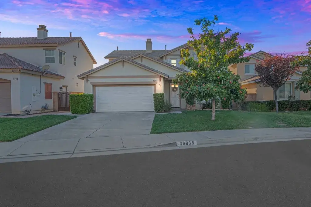 36935 Cordella Ln, Murrieta, CA 92563 - #1