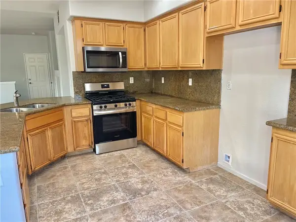 25192 Meadow Walk #1, Murrieta, CA 92562