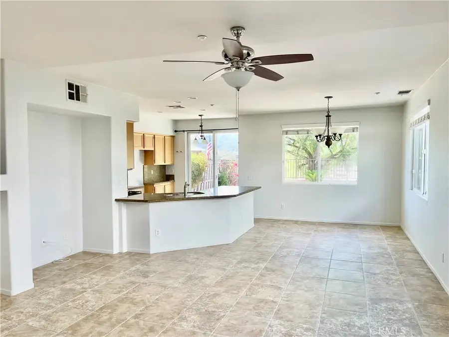 25192 Meadow Walk #1, Murrieta, CA 92562 - #3